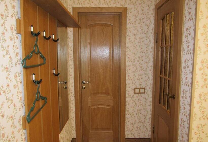 اتاق استاندارد, Antik Apart