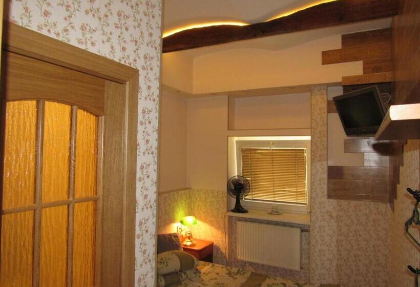 اتاق استاندارد, Antik Apart