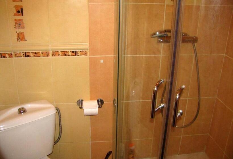 اتاق استاندارد, Antik Apart