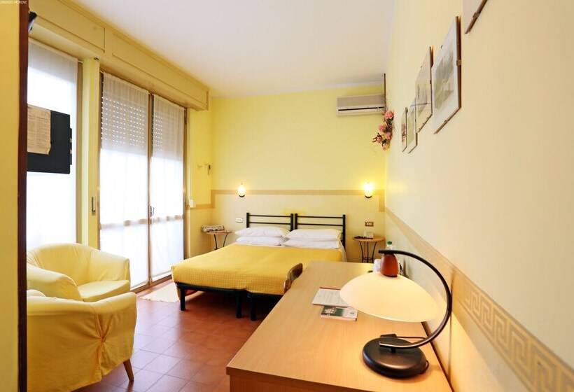 חדר סטנדרט, Astoria