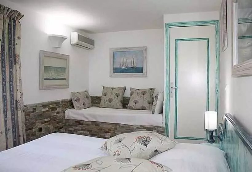 Quarto Triplo Standart, Athénopolis
