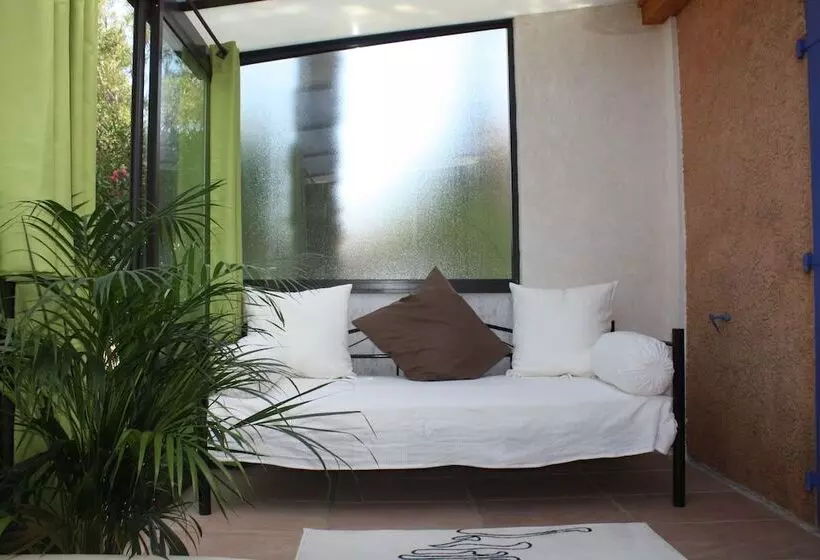 Quarto standard, Athénopolis