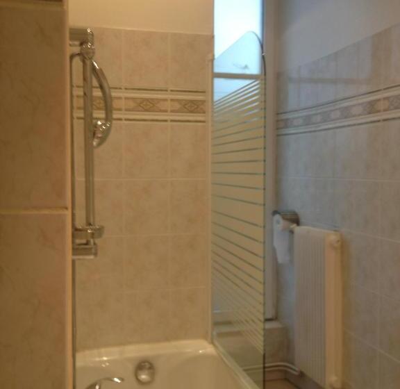 コンフォートルーム, Bar Restaurant Couleurs Sud