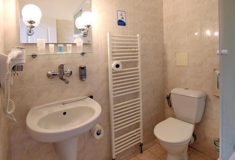 スタンダードルーム, Bohemia