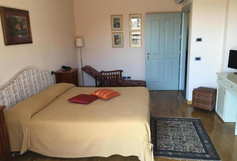 Номер Executive, Castelbourg