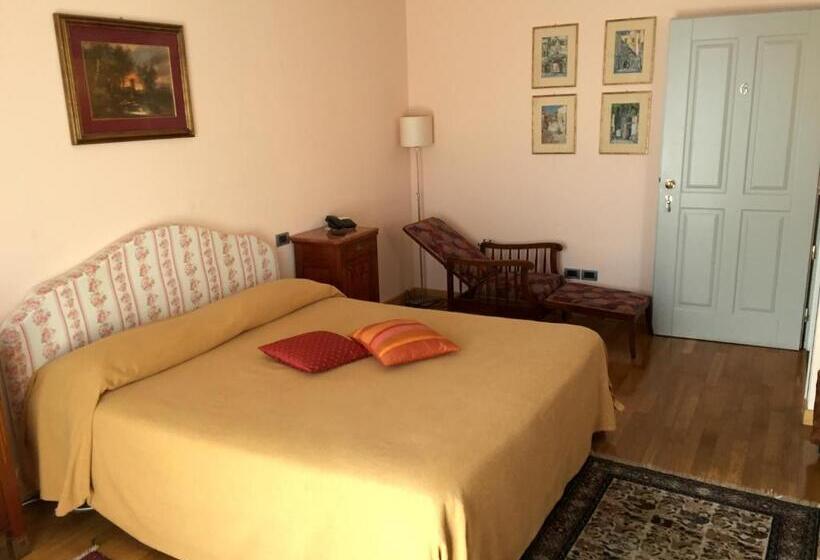 Номер Executive, Castelbourg