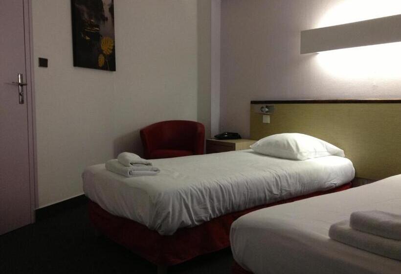 スタンダードルーム, Bar Restaurant Couleurs Sud