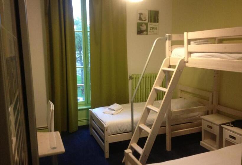 スタンダードトリプルルーム, Bar Restaurant Couleurs Sud