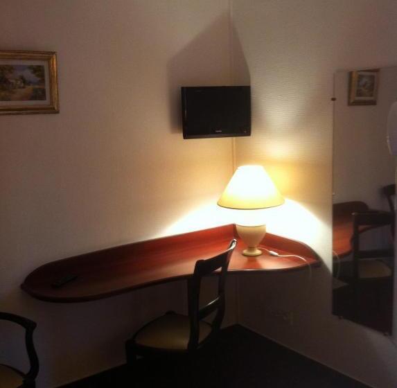 エコノミールーム, Bar Restaurant Couleurs Sud