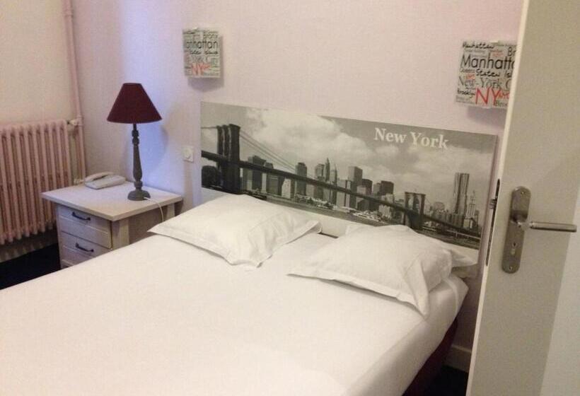 スタンダードルーム, Bar Restaurant Couleurs Sud