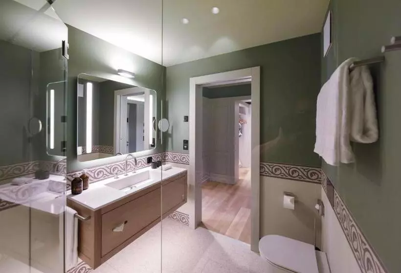 デラックスルーム, Cresta Palace Celerina