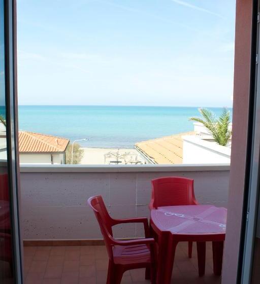 סטודיו סטנדרט עם מרפסת, Del Sole