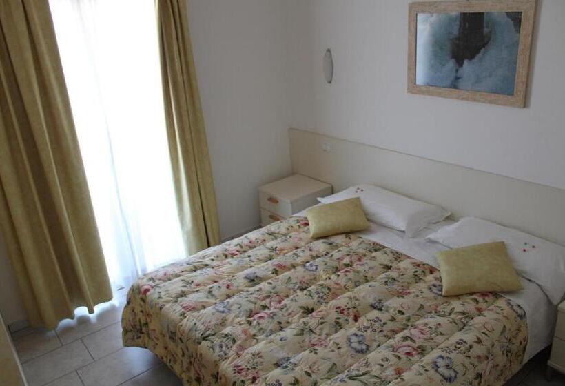 חדר סטנדרט עם מרפסת, Del Sole