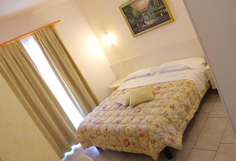 חדר סטנדרט עם מרפסת, Del Sole