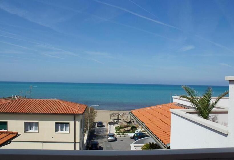 סטודיו סטנדרט עם מרפסת, Del Sole