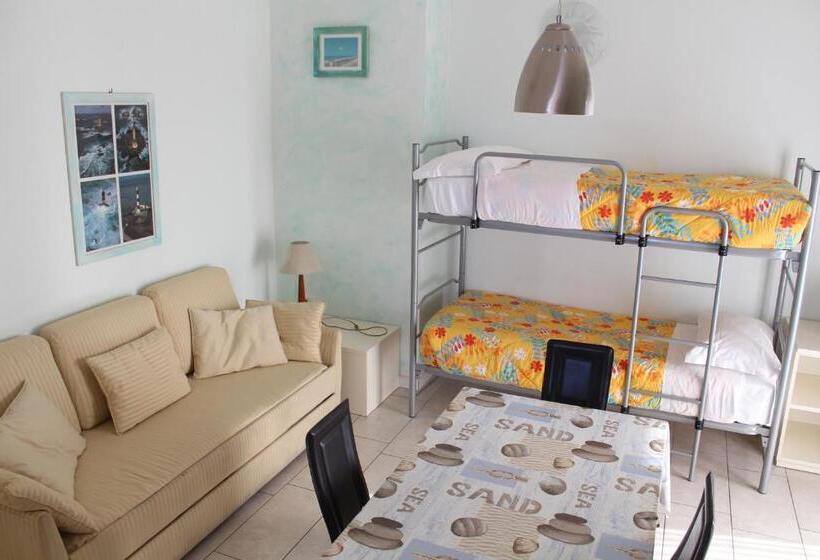 סטודיו סטנדרט עם מרפסת, Del Sole