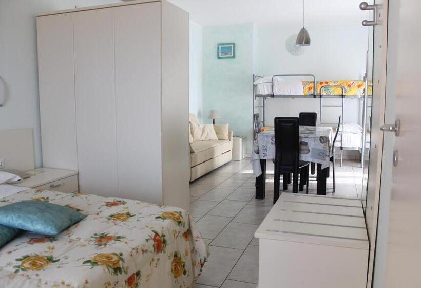 סטודיו סטנדרט עם מרפסת, Del Sole