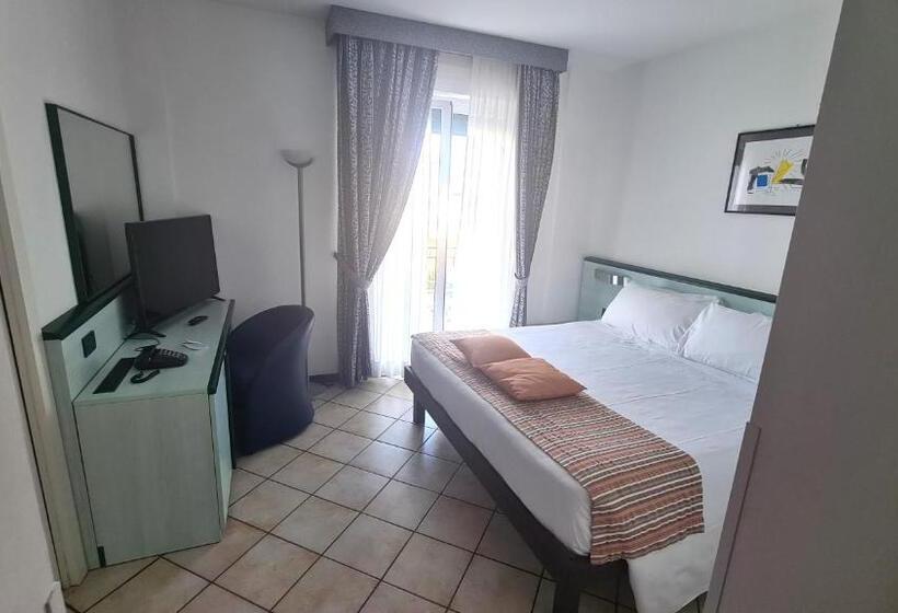 סוויטה, Garden