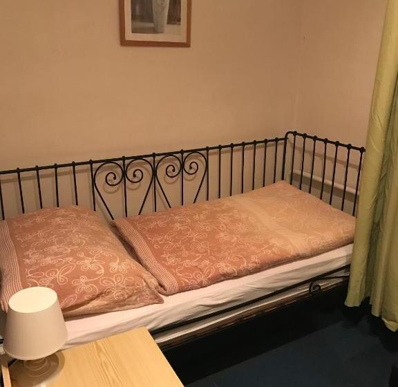 스탠다드 싱글 룸, Grand