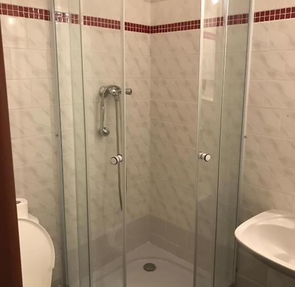 스탠다드 싱글 룸, Grand