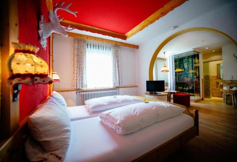 标准间, Holzschuhs Schwarzwald