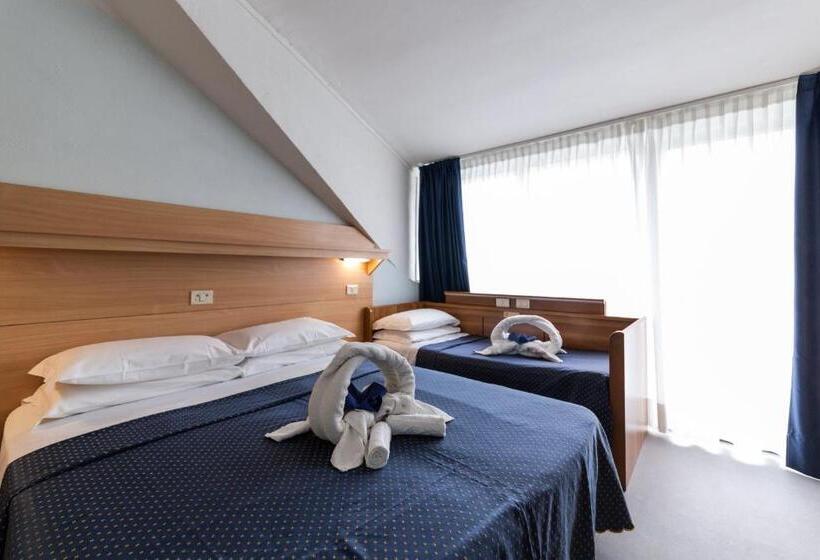 Четырехместный Номер Стандарт, Mimosa