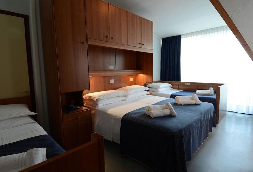 Четырехместный Номер Стандарт, Mimosa