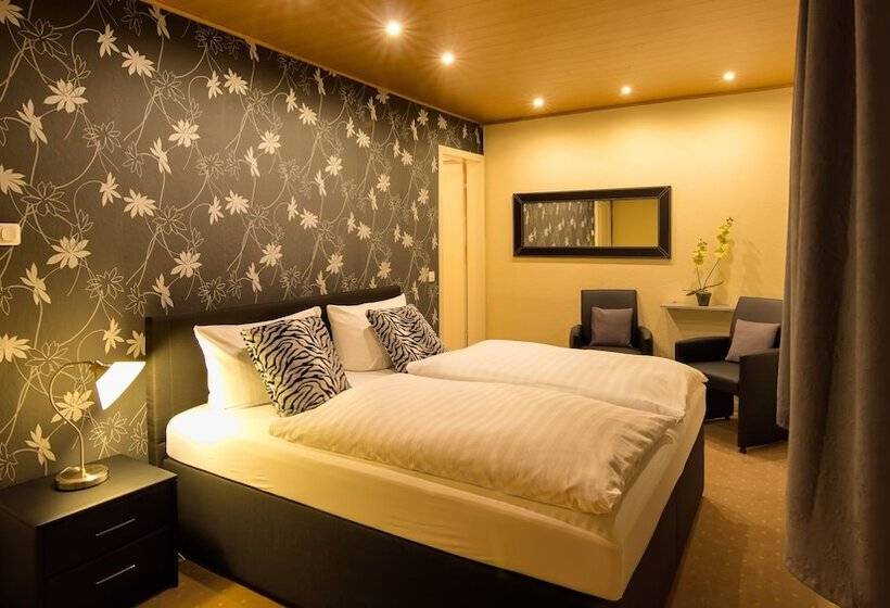 스탠다드 룸, Palatino