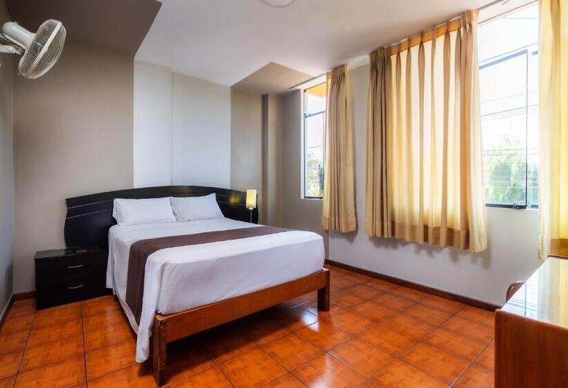 חדר סטנדרט, Portada Del Sol