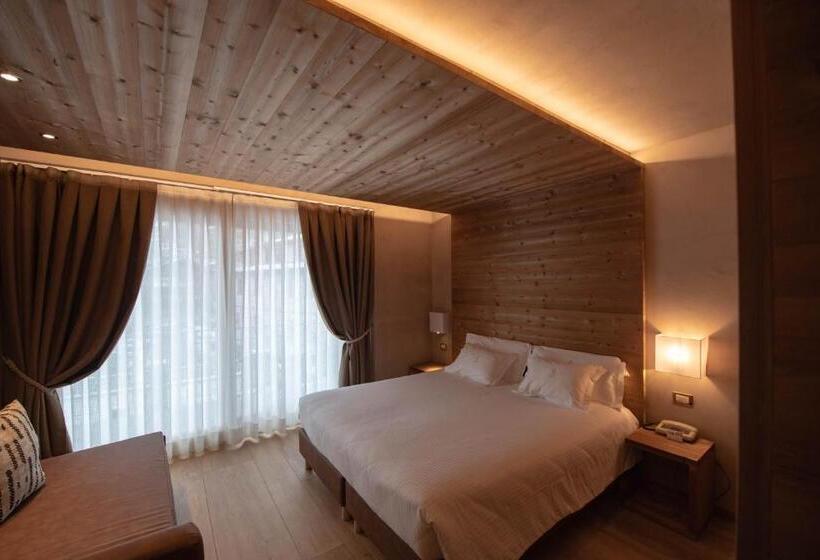 패밀리 룸, San Lorenzo