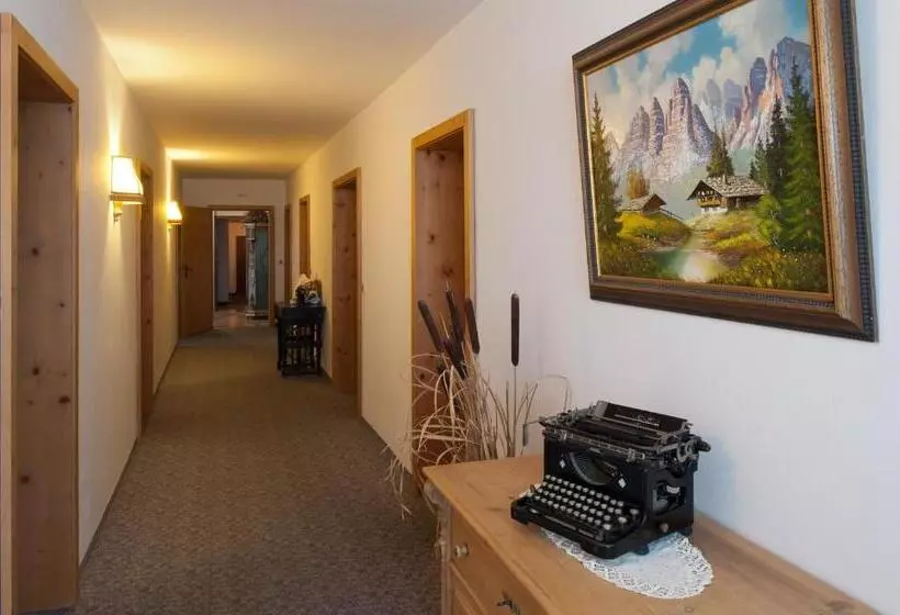 Standard Triple Room, Sindersdorfer Hof