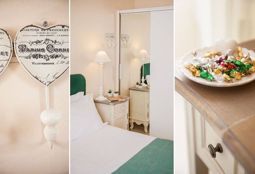 标准三人间, Tina