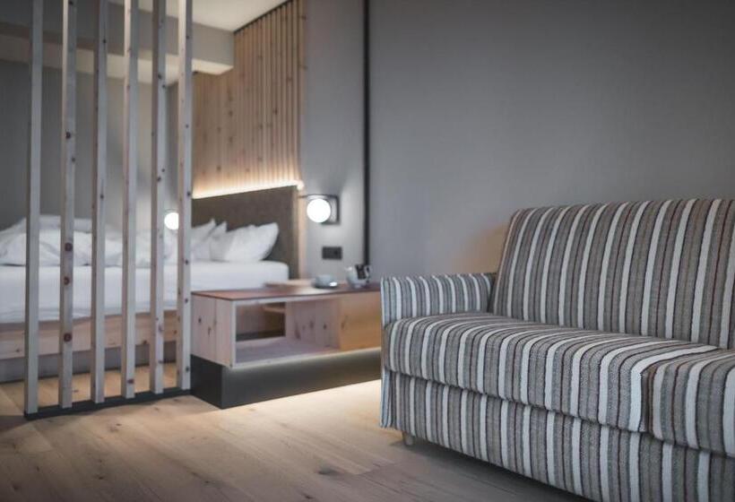 标准间带山景, Kronplatz Resort Berghotel Zirm