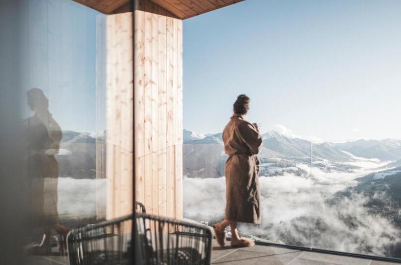 标准间带山景, Kronplatz Resort Berghotel Zirm