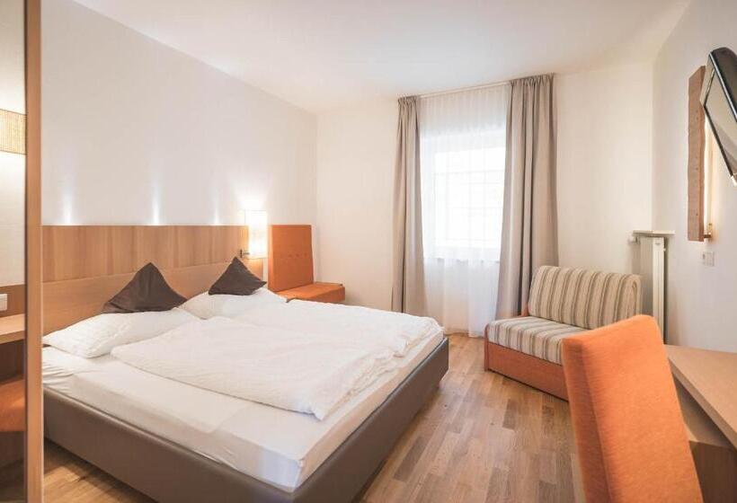 Номер Basic, Kronplatz Resort Hotel Kristall