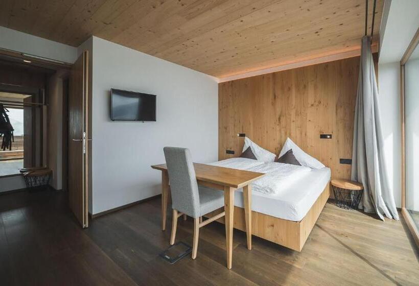 Номер Deluxe, Kronplatz Resort Hotel Kristall
