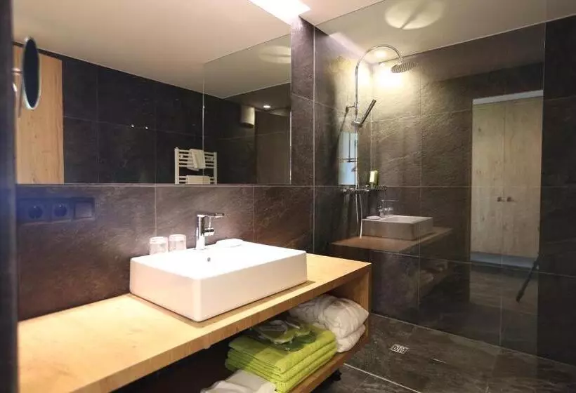 デラックスルーム, Kronplatz Resort Hotel Kristall