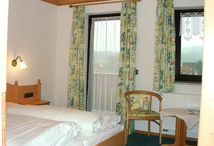 Номер Комфорт Индивидуальный, Landhotel Steigerwaldhaus