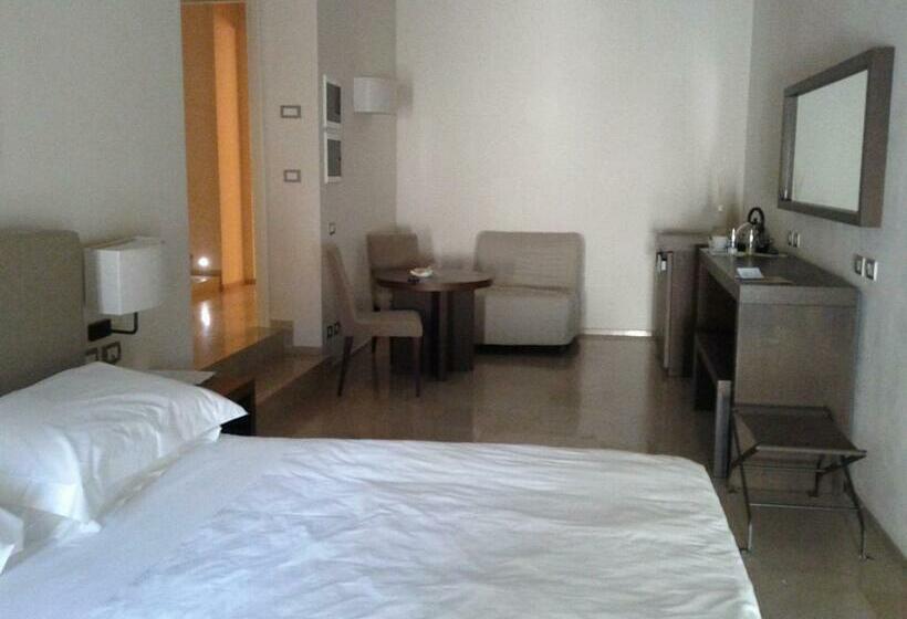 Полулюкс, Mare Resort