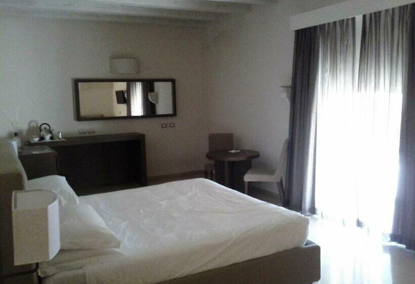 Полулюкс, Mare Resort