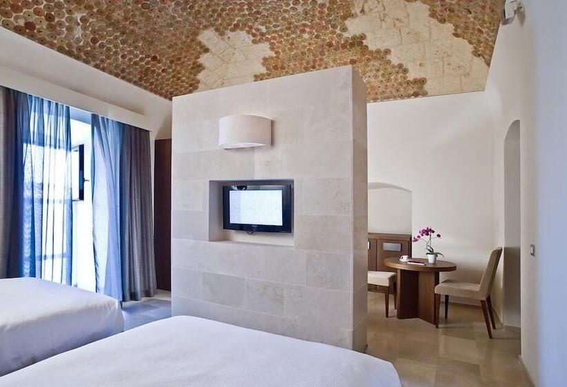 Полулюкс, Mare Resort