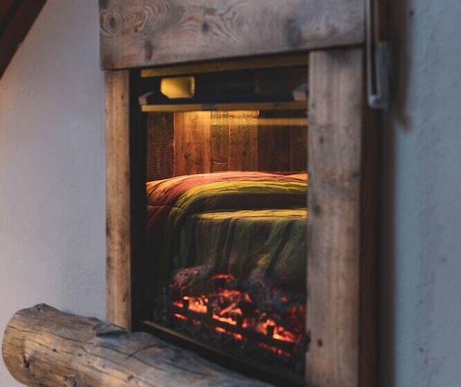 スタンダードスタジオ, Chalet Della Guida