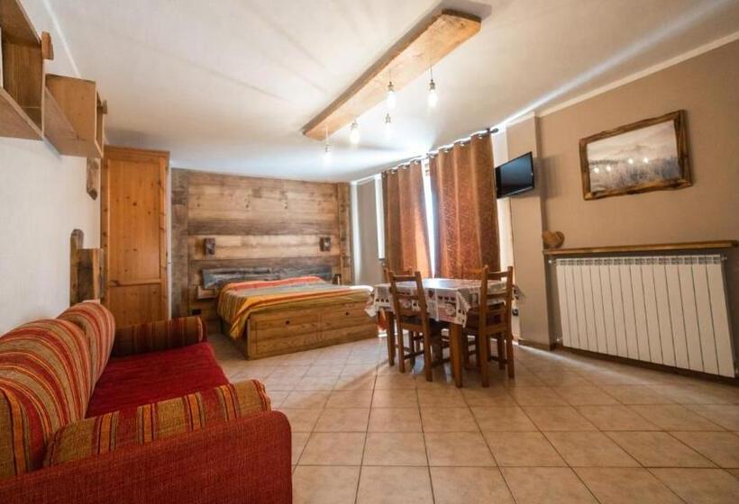 スタンダードスタジオ, Chalet Della Guida