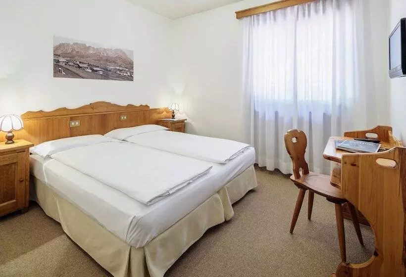 Standard-huone, Al Larin