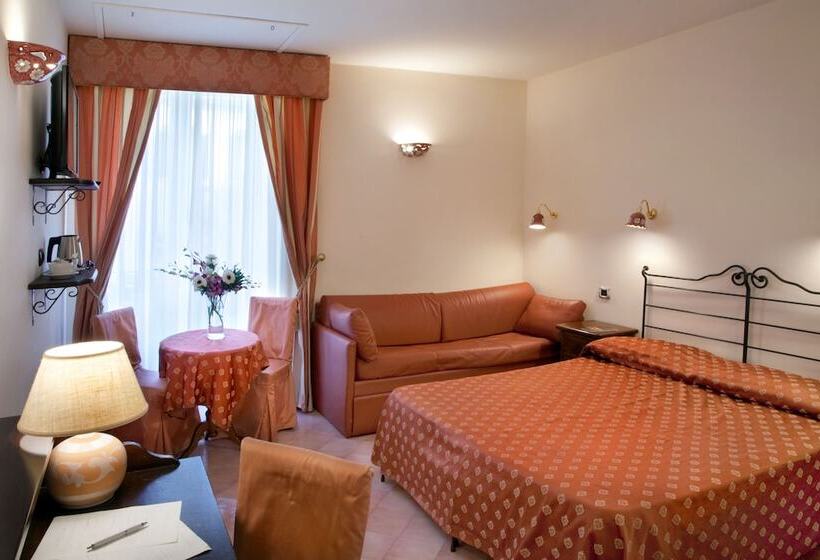 Номер Комфорт, Albergo L Antico Convitto