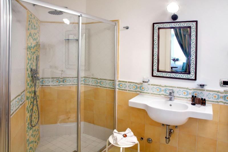 デラックスルーム, Albergo L Antico Convitto