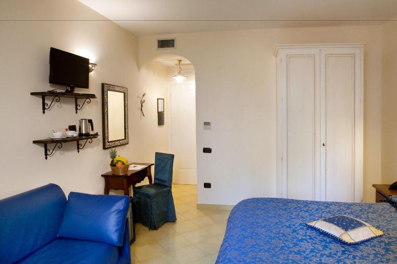 Номер Комфорт, Albergo L Antico Convitto