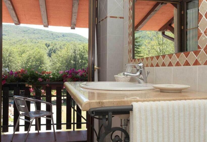 Номер Deluxe, Albergo Le Macinaie Monte Amiata