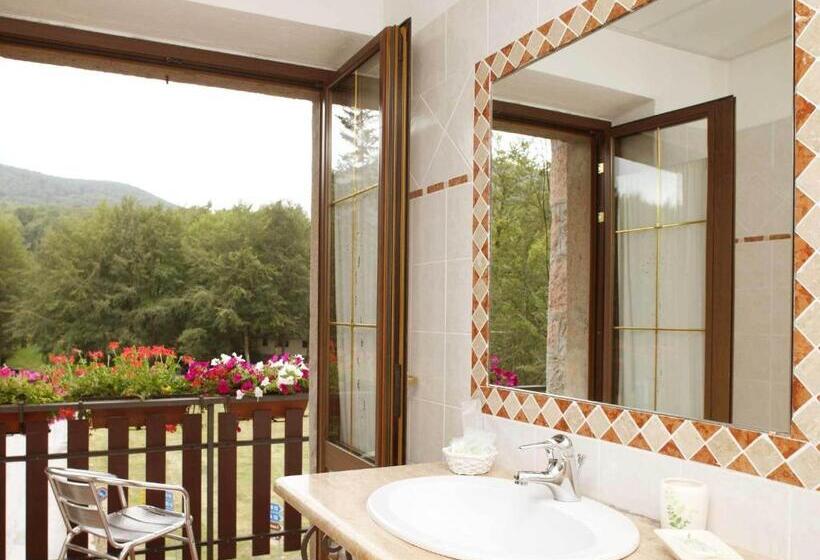 Номер Deluxe, Albergo Le Macinaie Monte Amiata