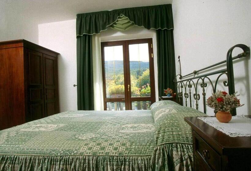 Номер Deluxe, Albergo Le Macinaie  Monte Amiata